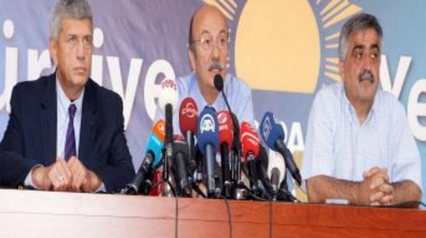 Bekaroğlu: Genel Başkan'ın AK Parti&rsquo;ye Ge&ccedil;mesini Anlamış Değiliz