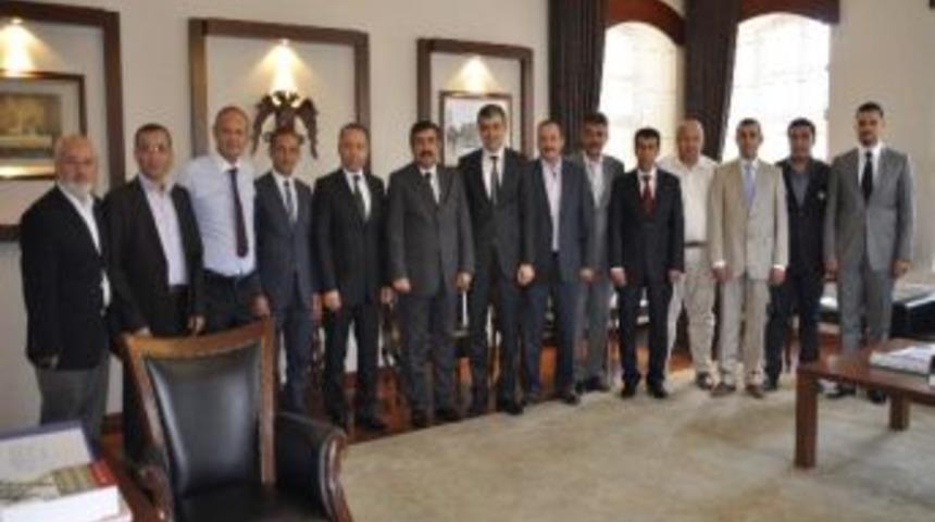 Torku Sel&ccedil;uk&rsquo;tan Vali Doğan&rsquo;a Ziyaret
