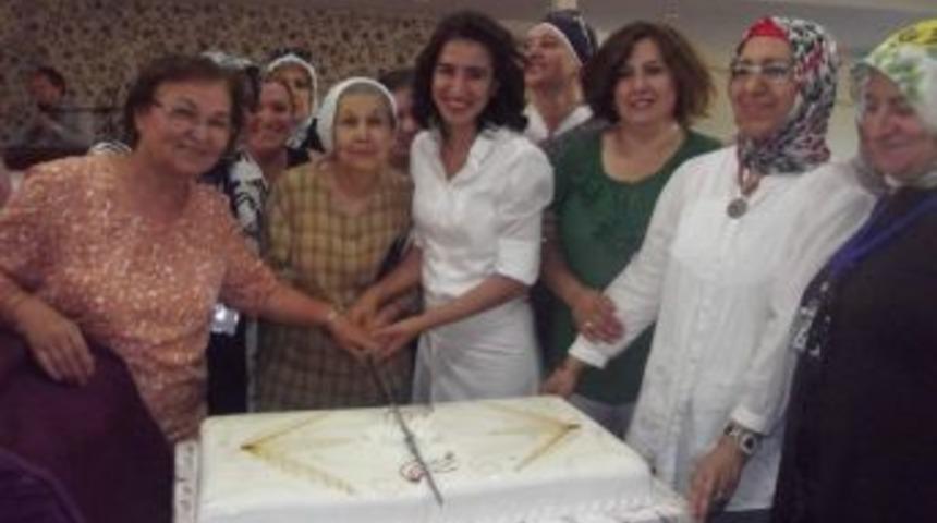 İzmitli Kadınlar Matine'de Buluştu