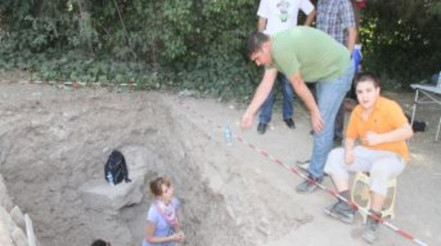 Akhisar Tarihine Işık Tutacak Kazı &Ccedil;alışmaları Başladı