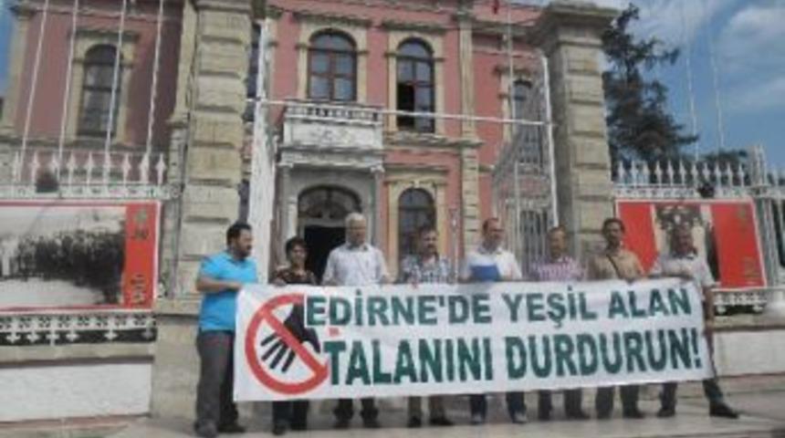 Yeşil Alana Yapılan İnşaat Kent Konseyinden Tepki