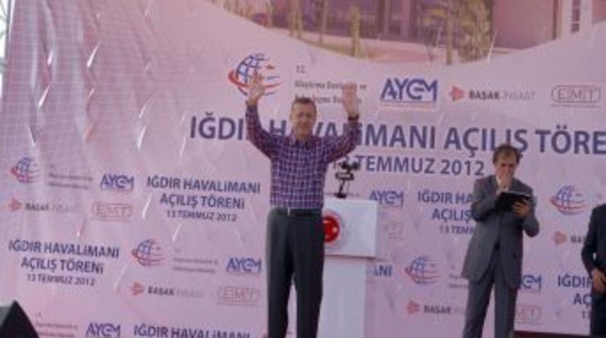 Başbakan Erdoğan, Iğdır Havalimanı'nı Hizmete A&ccedil;tı