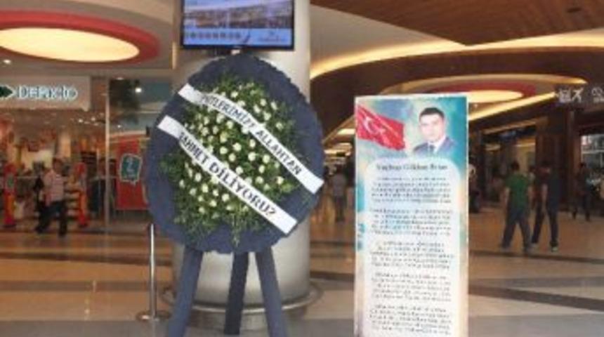 Şehit İ&ccedil;in Şiir Yazdı, Okunma Rekoru Kırdı