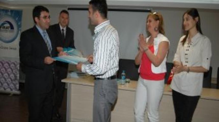 Geleceğin Kobi Y&ouml;neticileri Belgelerini Aldılar