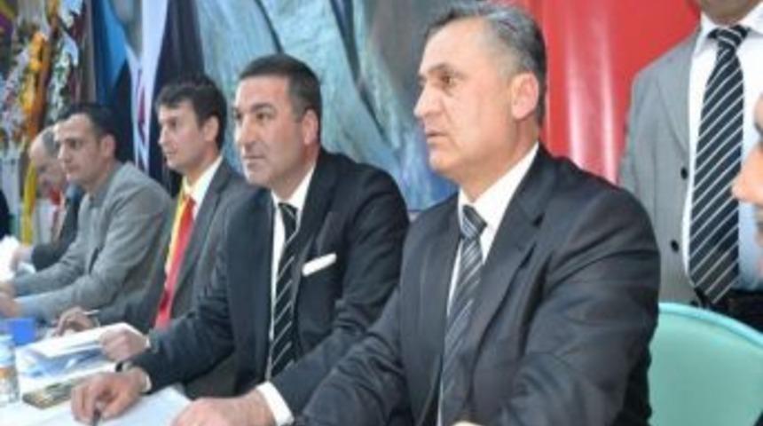 Murat Zeren&rsquo;in Cenazesi Niğde&rsquo;ye Getirildi