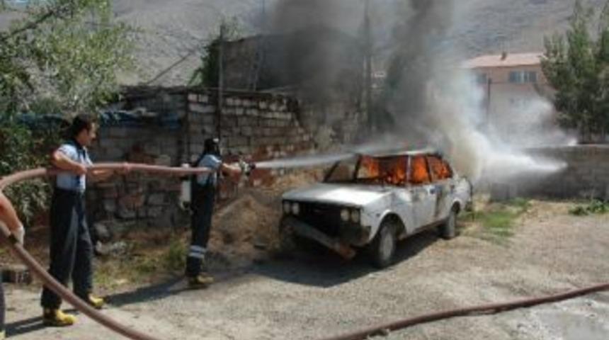 İtfaiye Erlerine T&uuml;p Yangını Tatbikatı