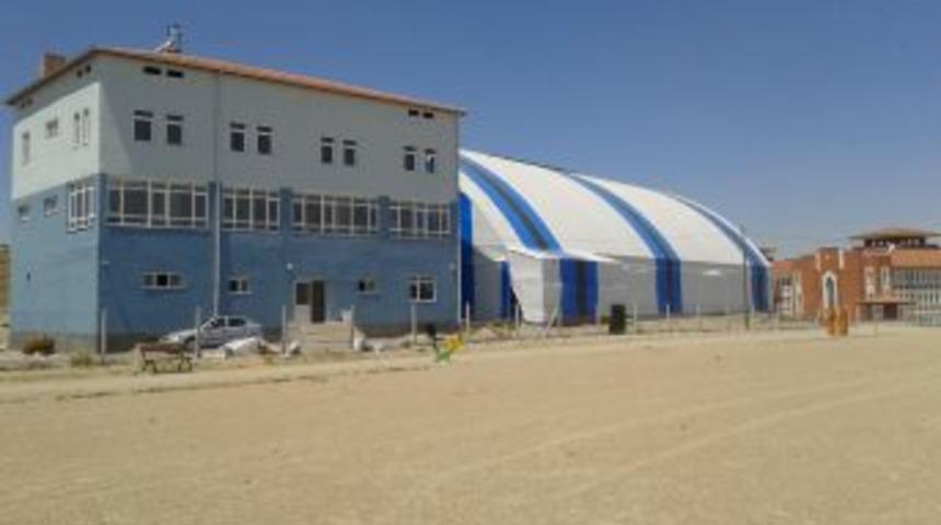 Genç Girişimciden Karapınar'a Gençlik Ve Spor Kompleksi