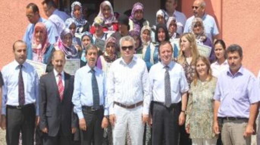 &Ccedil;ankırılı Kadın &Ccedil;ift&ccedil;ilere Sertifika