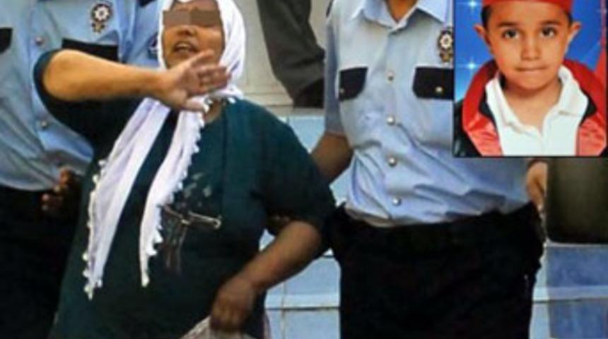 Dayak yedikten sonra ev bastı: 3 ölü