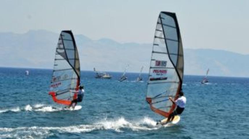 R&uuml;zgarla Yarışanlar Dat&ccedil;a&rsquo;da Sahne Aldı