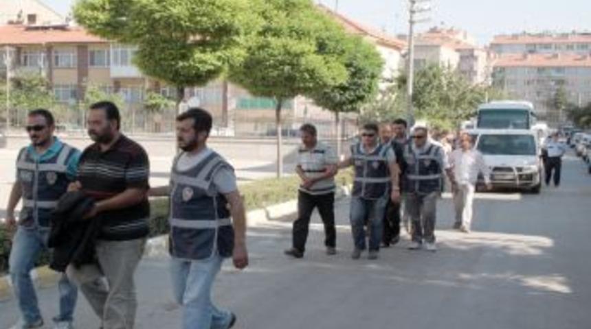 Hırsızlık Yapacak Kadınları, Hedeflenen Mahallelere L&uuml;ks Ara&ccedil;larla Bırakmışlar