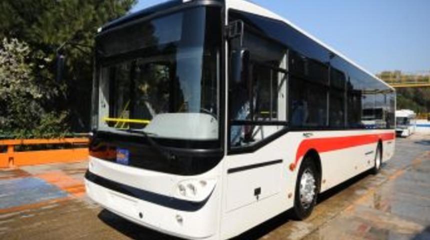 İzmir&rsquo;e 300 Tane Klimalı Otob&uuml;s