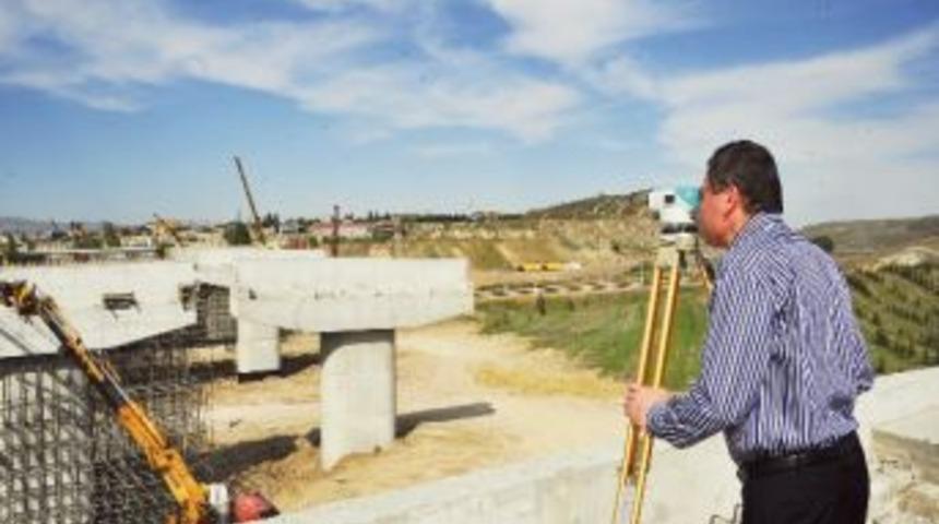 Ankara B&uuml;y&uuml;kşehir Belediye Başkanı G&ouml;k&ccedil;ek &ldquo;d&uuml;nya Belediye Başkanlığı&rdquo;na Aday G&ouml;sterildi