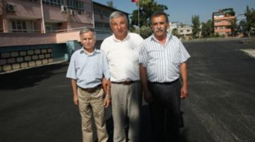 Mahalleliden asfalt teşekk&uuml;r&uuml;