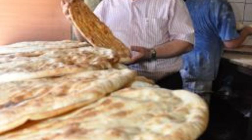 Aksaray'da Ramazan Pidesine Zam Yok