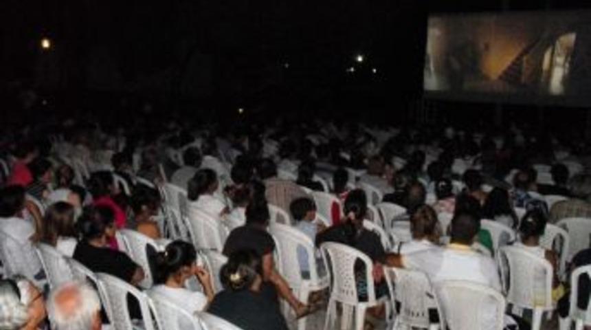 S&ouml;ke Belediyesi A&ccedil;ık Hava Sinema G&uuml;nleri Sona Erdi