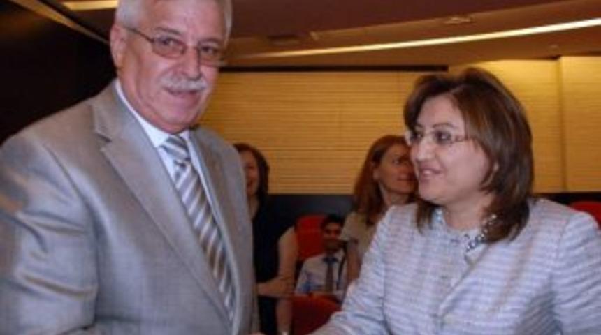 A&uuml;, Aile Ve Sosyal Politikalar Bakanlığı İle Protokol İmzaladı