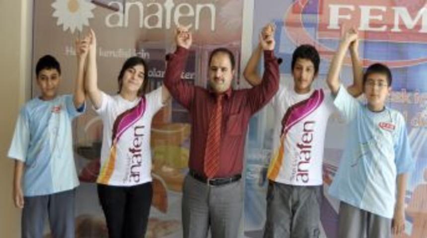 SBS'de Pazarcık Birincileri FEM Dershanesi'nden