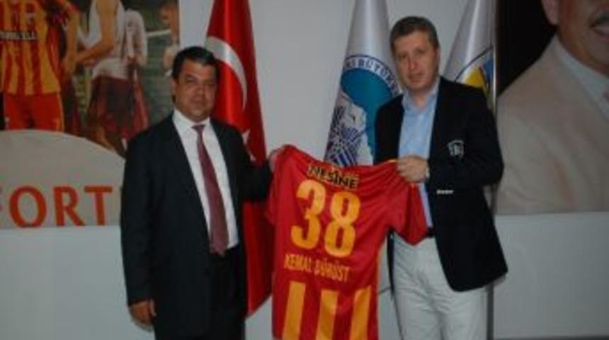 Kktc Bakanı D&uuml;r&uuml;st Kayseri&rsquo;yi Gezdi