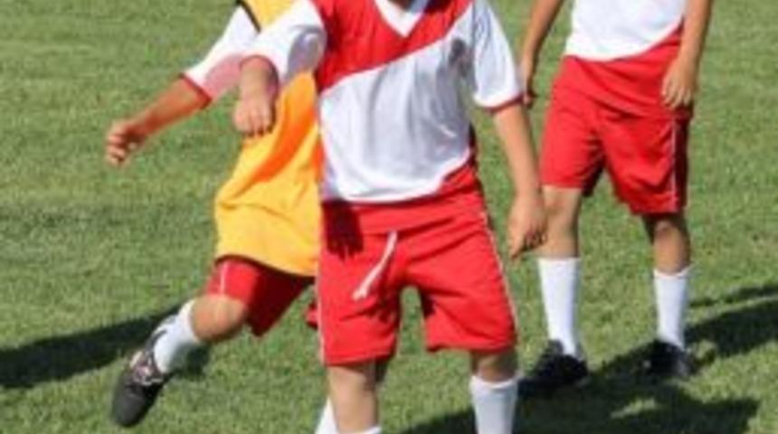 D&ouml;şemealtı&rsquo;nda Futbola B&uuml;y&uuml;k İlgi