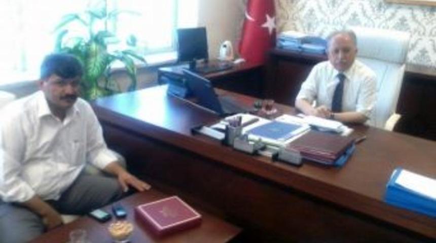 Tepebaşı Ziraat Odası Başkanı S&uuml;leymen Buluşan Gıda Tarım Ve Hayvancılık Bakanlığı Genel M&uuml;d&uuml;r&uuml; Vekili Mevl&uuml;t G&uuml;m&uuml;ş'&uuml; Ziyaret Etti