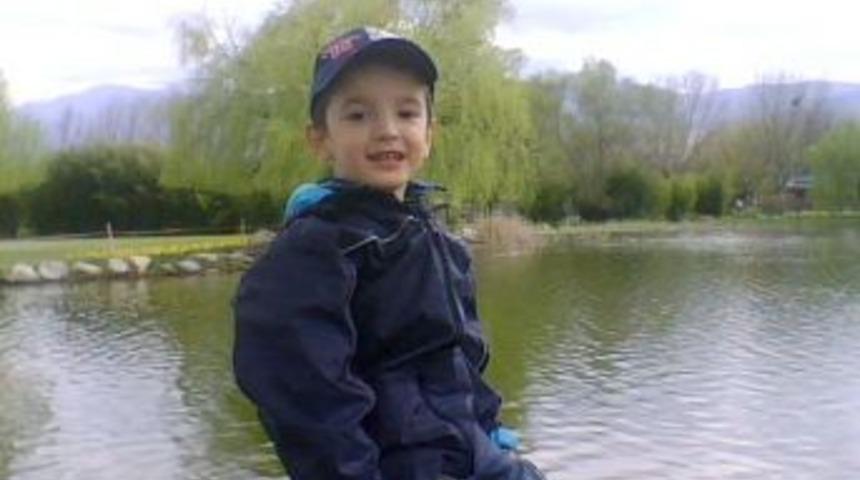 Beş Yaşındaki &Ccedil;ocukta Beyin T&uuml;m&ouml;r&uuml; Saptandı