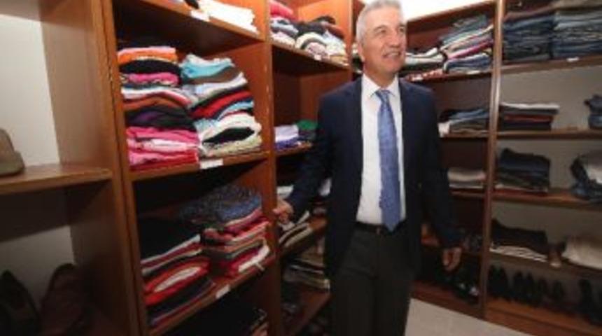 &ldquo;butik El Ele&rdquo; Projesi Yardım Severleri Ve İhtiya&ccedil; Sahiplerini Yeni Yerinde Buluşturuyor