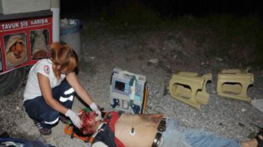 K&ouml;ftecide Dehşet Sa&ccedil;an Zanlı Vurularak Durdurulabildi