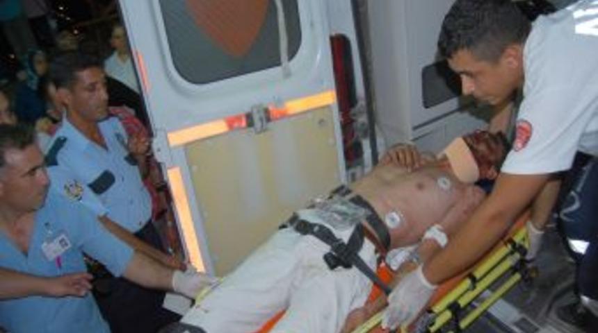 Kozan&rsquo;da Trafik Kazası: 1&rsquo;i Ağır 6 Yaralı