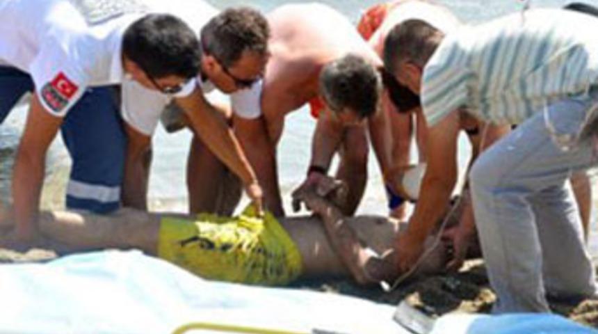 Serinlemek i&ccedil;in girdiği denizde boğuldu