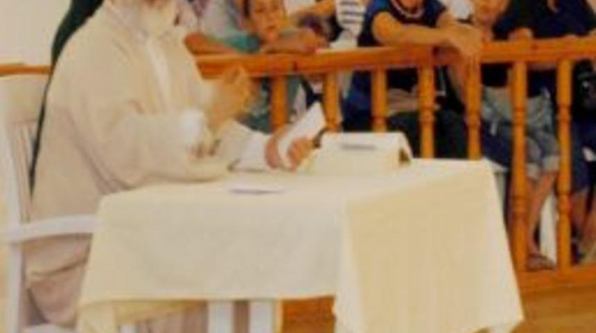 D&uuml;nyanın En B&uuml;y&uuml;k Mevlevihanesinde Sema T&ouml;reni