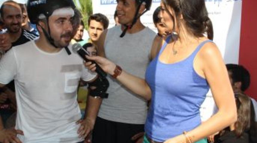 Asuman Krause Wipeout i&ccedil;in Forum Aydın'da!