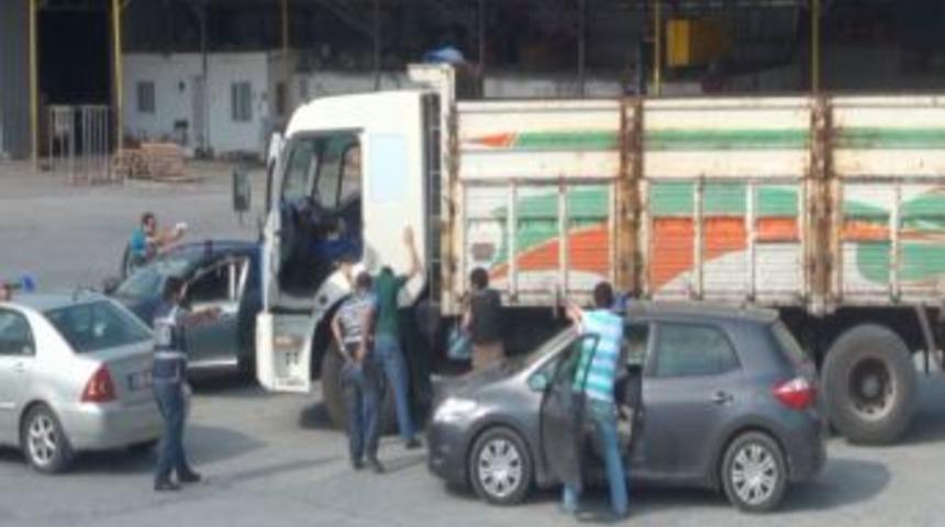 Kamyon Deposundan 'sarımsaklı Eroin' &Ccedil;ıktı