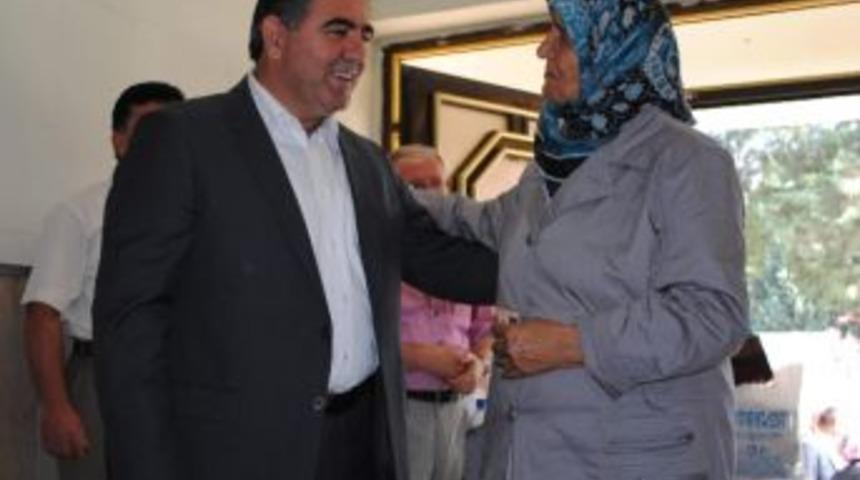 Amasya Belediyesi&rsquo;nden Bin 500 Aileye Ramazan Yardımı