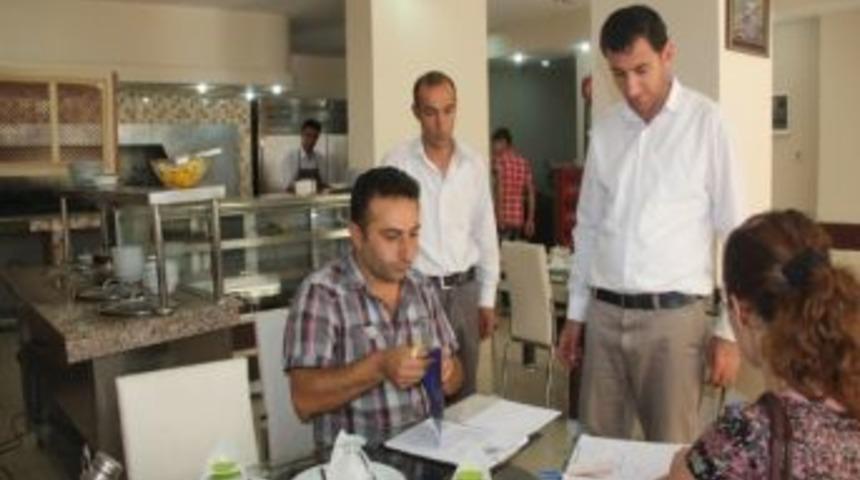 Hakkari'de Ramazan Ayı Denetimleri S&uuml;r&uuml;yor