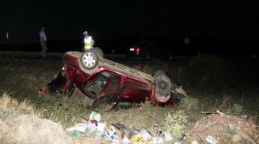 Otomobiller &Ccedil;arpıştı: 4 Yaralı