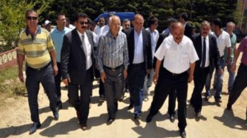 Bahadınlılar Yaşar'ı Bağrına Bastı