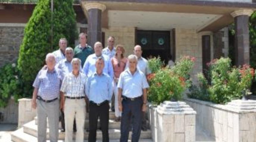 Thk &Uuml;niversitesi Menemen&rsquo;de Eğitim Kompleksi Kuracak