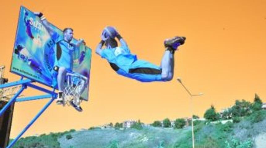 Beylikd&uuml;z&uuml; Sahil Festivali Renkli G&ouml;r&uuml;nt&uuml;lere Sahne Oldu