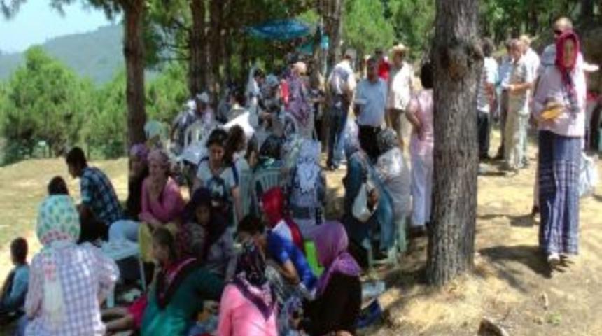 Hemşin Şenlikleri Renkli G&ouml;r&uuml;nt&uuml;lere Sahne Oldu