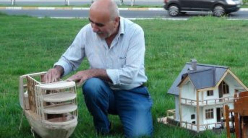 Evini De Gemisini De Kendisi Yaptı