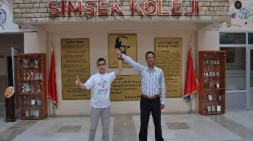 Kırklareli İl 1.&rsquo;si Şimşek Koleji&rsquo;nden