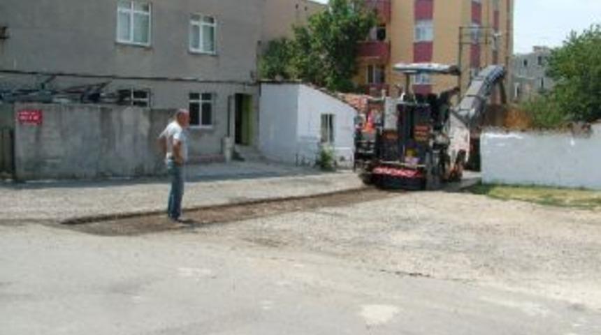 Asfaltlama &Ccedil;alışmaları Devam Ediyor