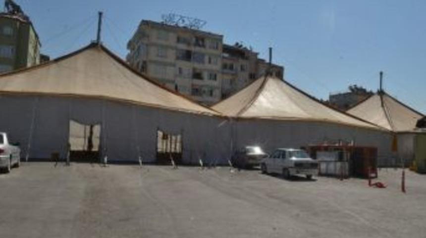 Denizli'nin İftar &Ccedil;adırı Hazır