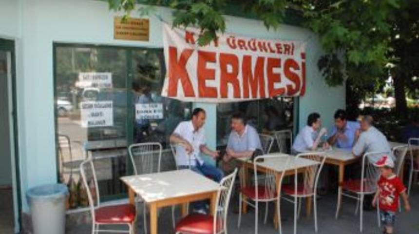 Huzur Derneği'nden K&ouml;y &Uuml;r&uuml;nleri Kermesi