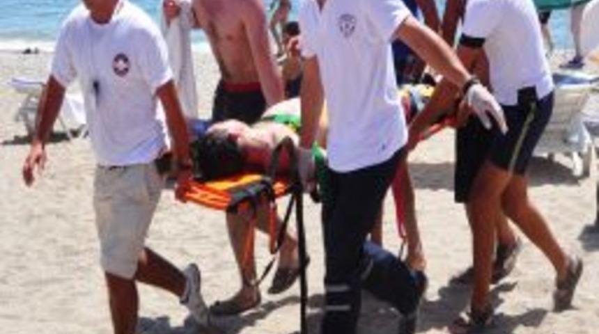 Boğulmak &Uuml;zere Olan &Uuml;niversiteliyi Arkadaşları Kurtardı