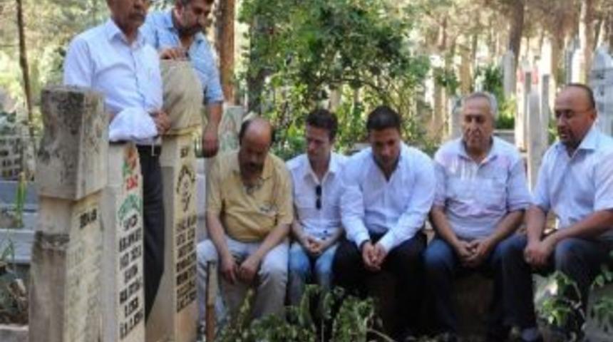 Gazeteci Osman Sayın Anıldı