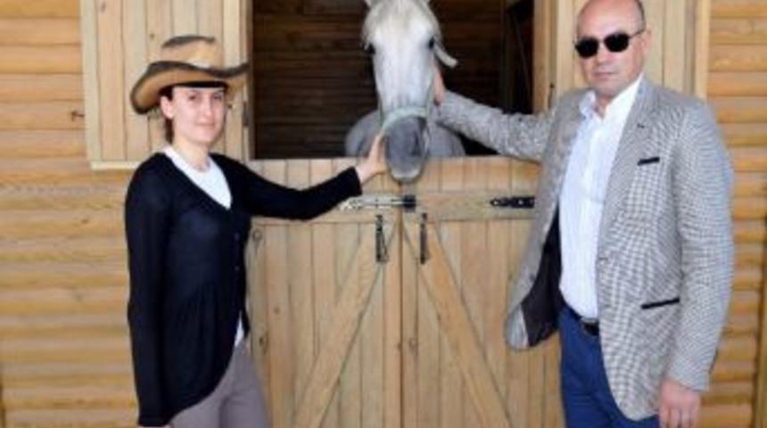 Atlı Spor Ve Rehabilitasyon Merkezi İki Ay İ&ccedil;inde Hizmete A&ccedil;ılacak