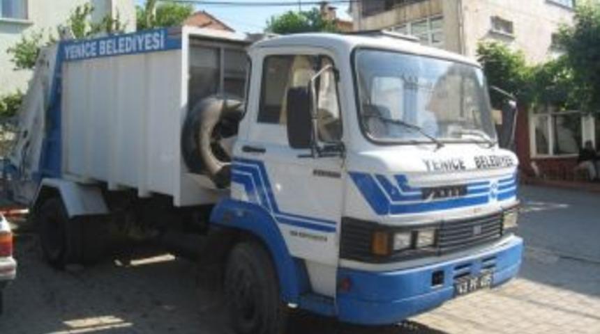 Yenice Belediyesi, 13 Yıl Sonra &Ccedil;&ouml;p Kamyonu Satın Aldı