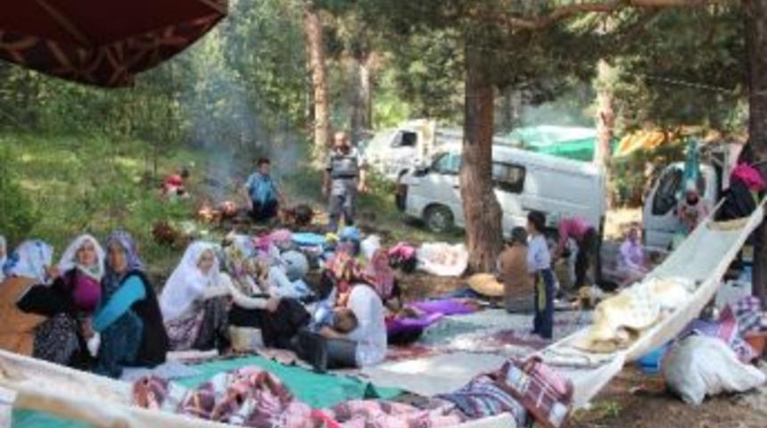 Ayvalı K&ouml;yl&uuml;leri Festivalde Buluştu